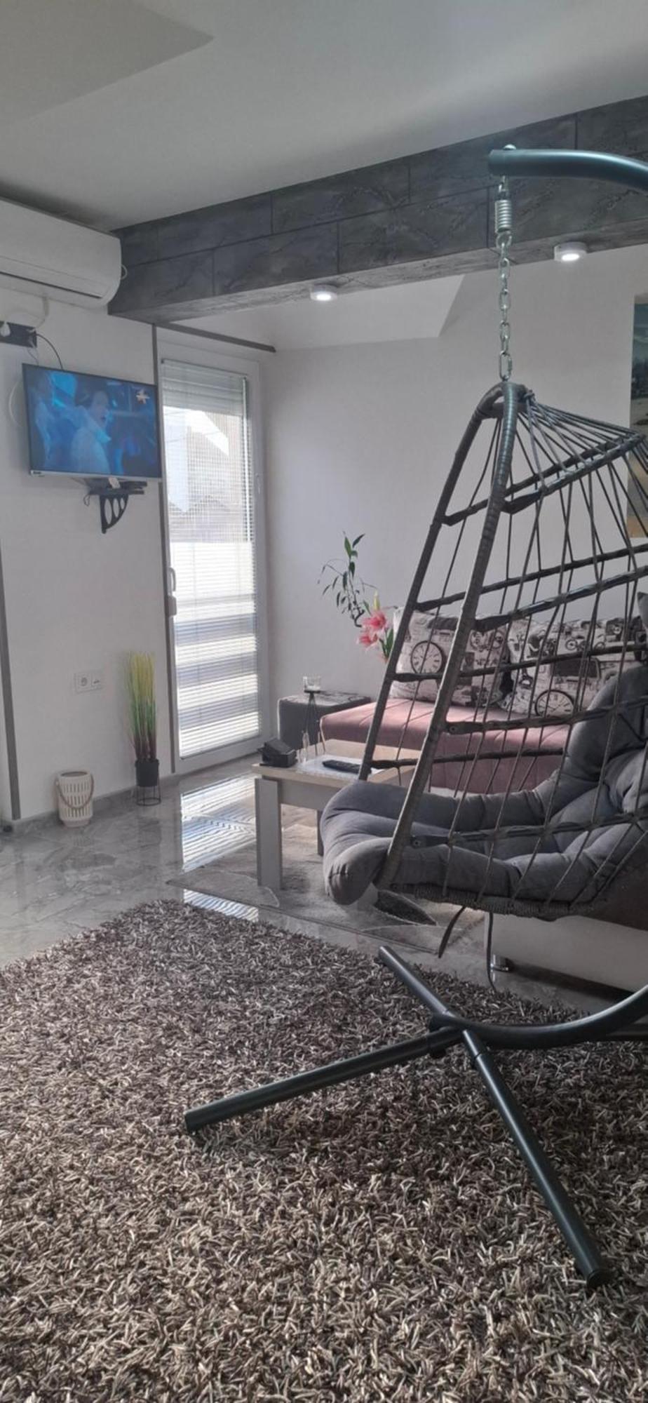 באינה באשטה Apartments Ivanovic Center City מראה חיצוני תמונה