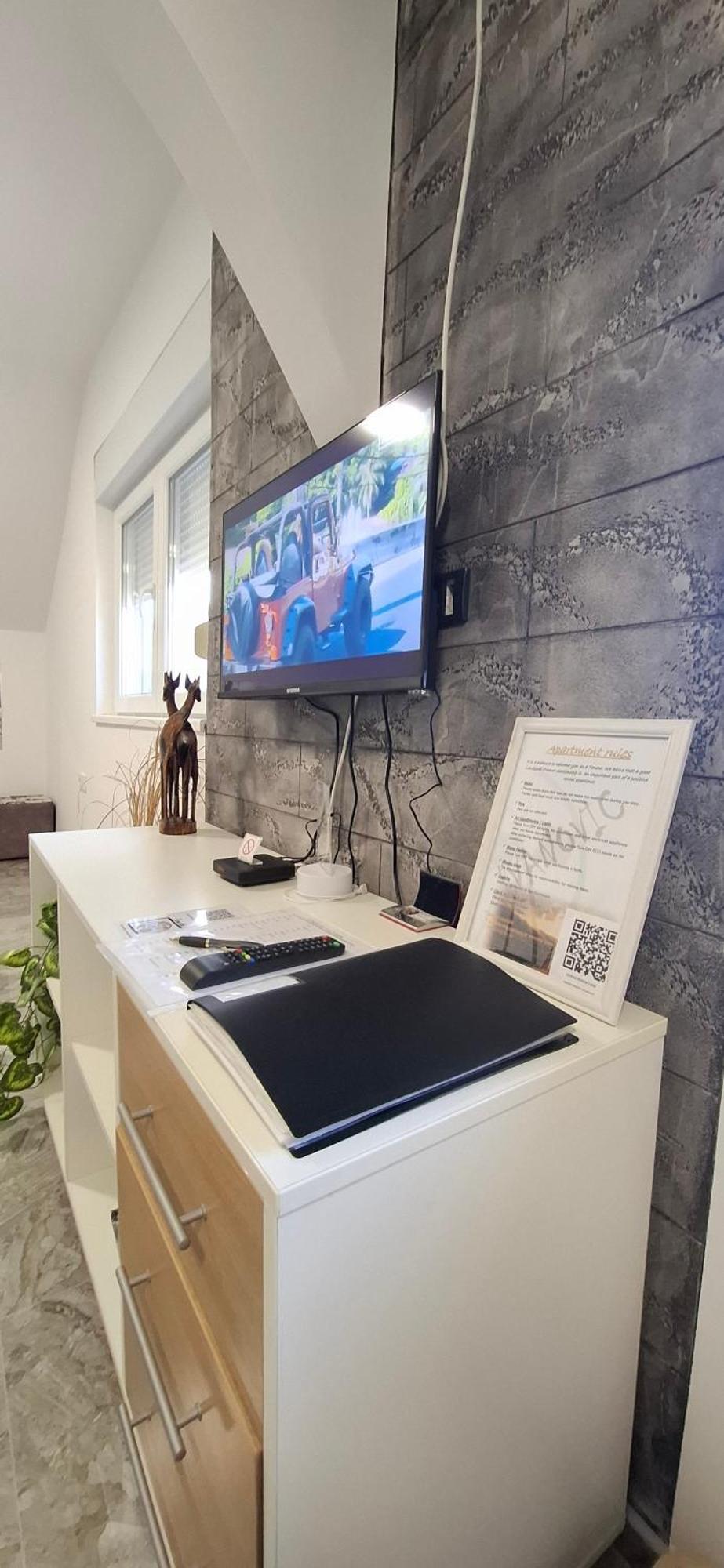 באינה באשטה Apartments Ivanovic Center City מראה חיצוני תמונה